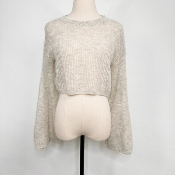 Sleeping on Snow Rosay Sweater Gray Bell Sleeve Crop Alpaca Anthro Boho Size S - Picture 2 of 9